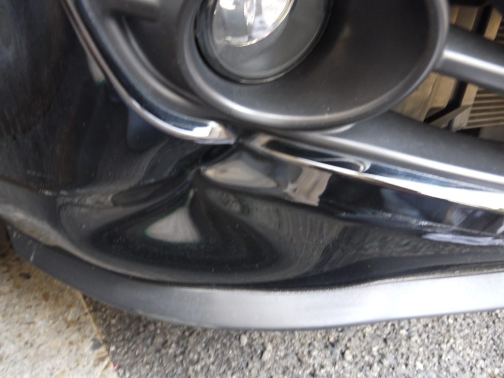 車のバンパーのヘコみ を自分で簡単に修理する方法は 浮華のブログ